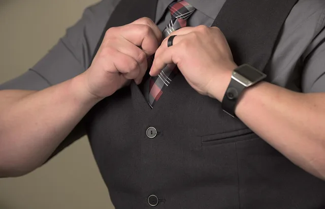 man, male, person, business, businessman, shirt, necktie, clothing, success, attractive, elegance, preparation, fashion, men, worker, lifestyle, confidence, hands, watch, adult, tie, style, white, wristwatch, modern, vest, black, wedding ring, gray business, gray fashion, gray wedding, gray clothes, gray company, gray watch, gray businessman, confidence, confidence, confidence, confidence, confidence, tie, vest. Executive communication techniques: rewriting a draft update one sentence at a time