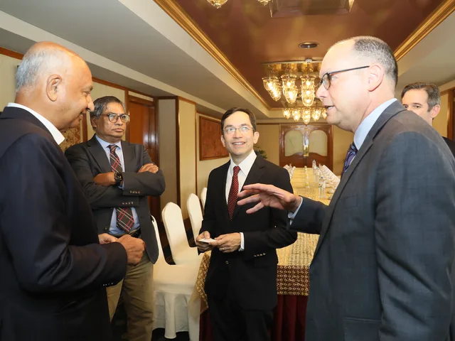 Ambassador Haas at the International Business Forum of Bangladesh. Working across cultures compared: what changes and what does not