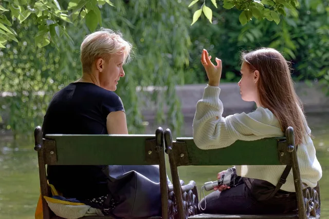 people, woman, mother, daughter, sitting, talking, bench, nature, park, lake, trees, relaxation. Positive influence examples: the patterns that repeat