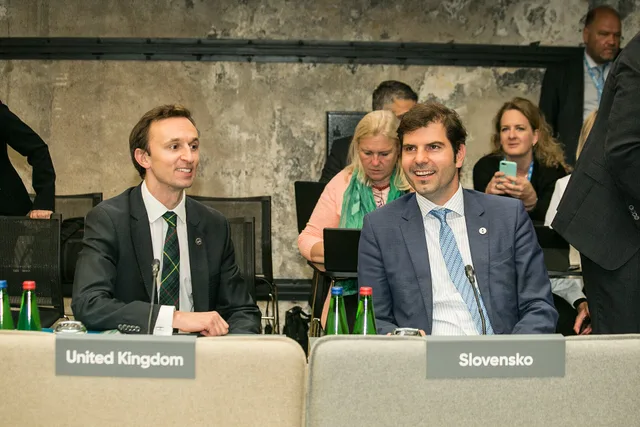 (l-r) Archie Young, Head of International Negotiations, EU and Carbon Markets / Head of UK Delegation in the UNFCCC, Department for Business, Energy and Industrial Strategy, United Kingdom (Climate Change); Norbert Kurilla, State Secretary, Ministry of Environment, Slovakia Photo: Aron Urb (EU2017EE. Positive Influence Meaning: A Definition, Four Tests and Workplace Examples