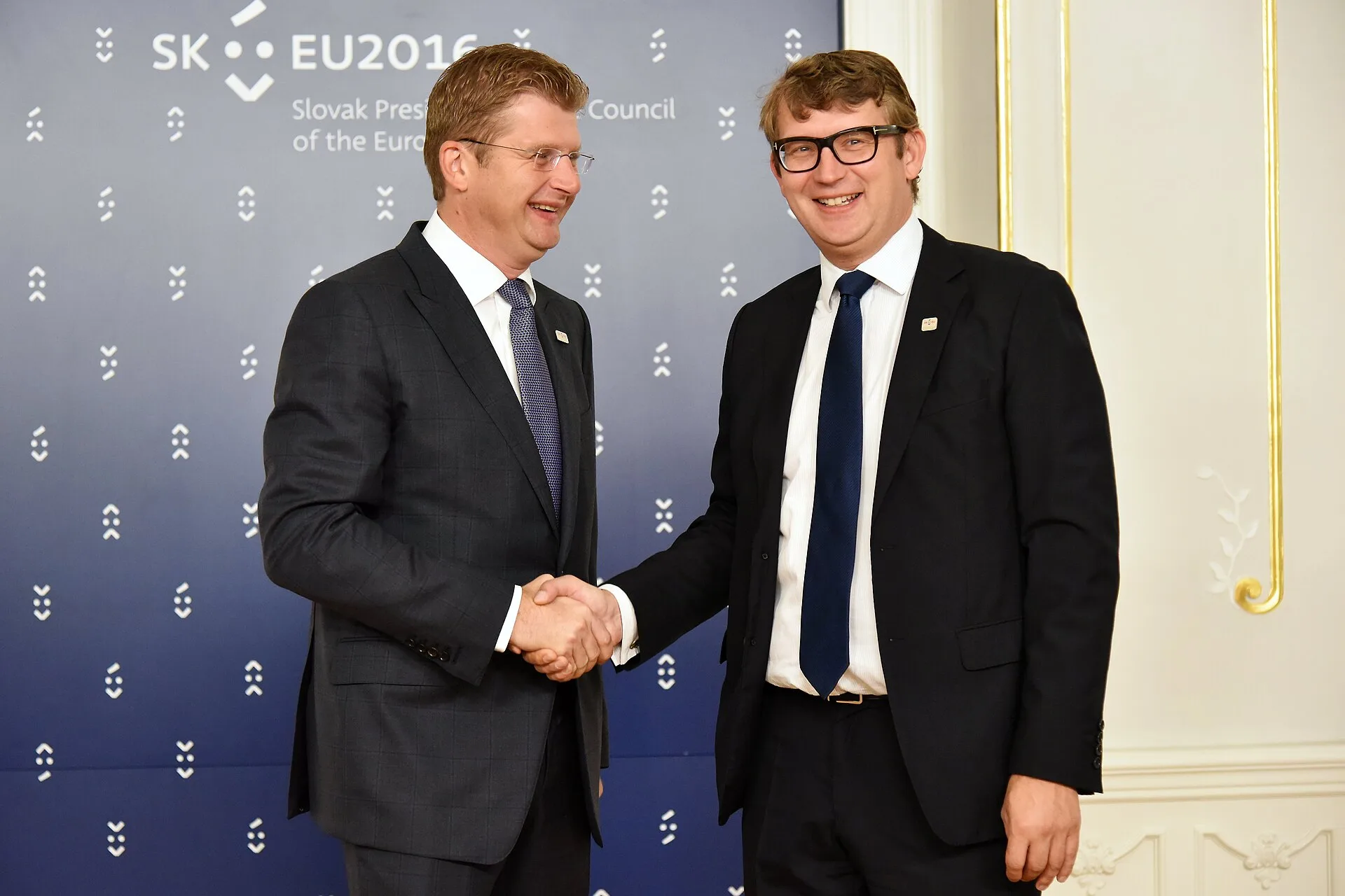 Mr Troels Lund Poulsen , Minister for Business and Growth of Denmark Informal Meeting of Ministers Responsible for Competitiveness (Internal Market and Industry) ph halime sarrag. Stakeholder influence meaning: which word fits which person