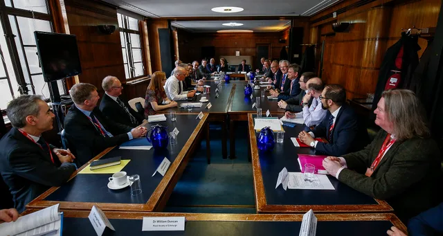 Deputy First Minister John Swinney, Minister for UK Negotiations on Scotland's Place in Europe Michael Russell and Minister for Further Education, Higher Education and Science Shirley-Anne Somerville held a round-table discussion with sector representatives from Scotland’s universities and research. Stakeholder influence techniques for the week of a decision